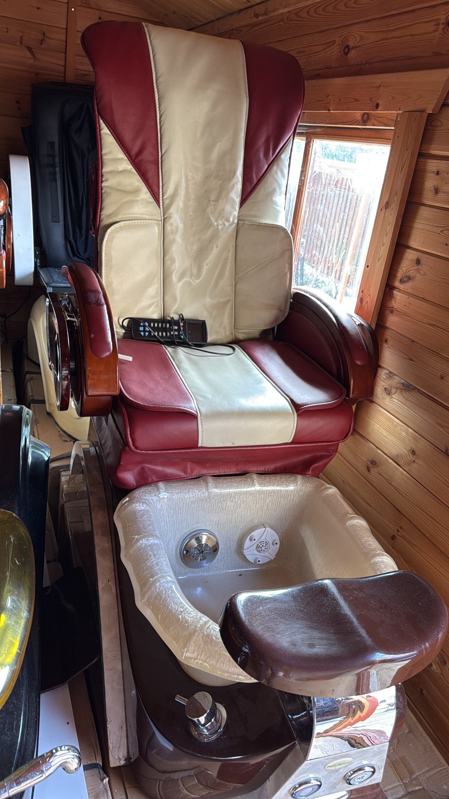 Pedicure Massage Chair Red/Cream color